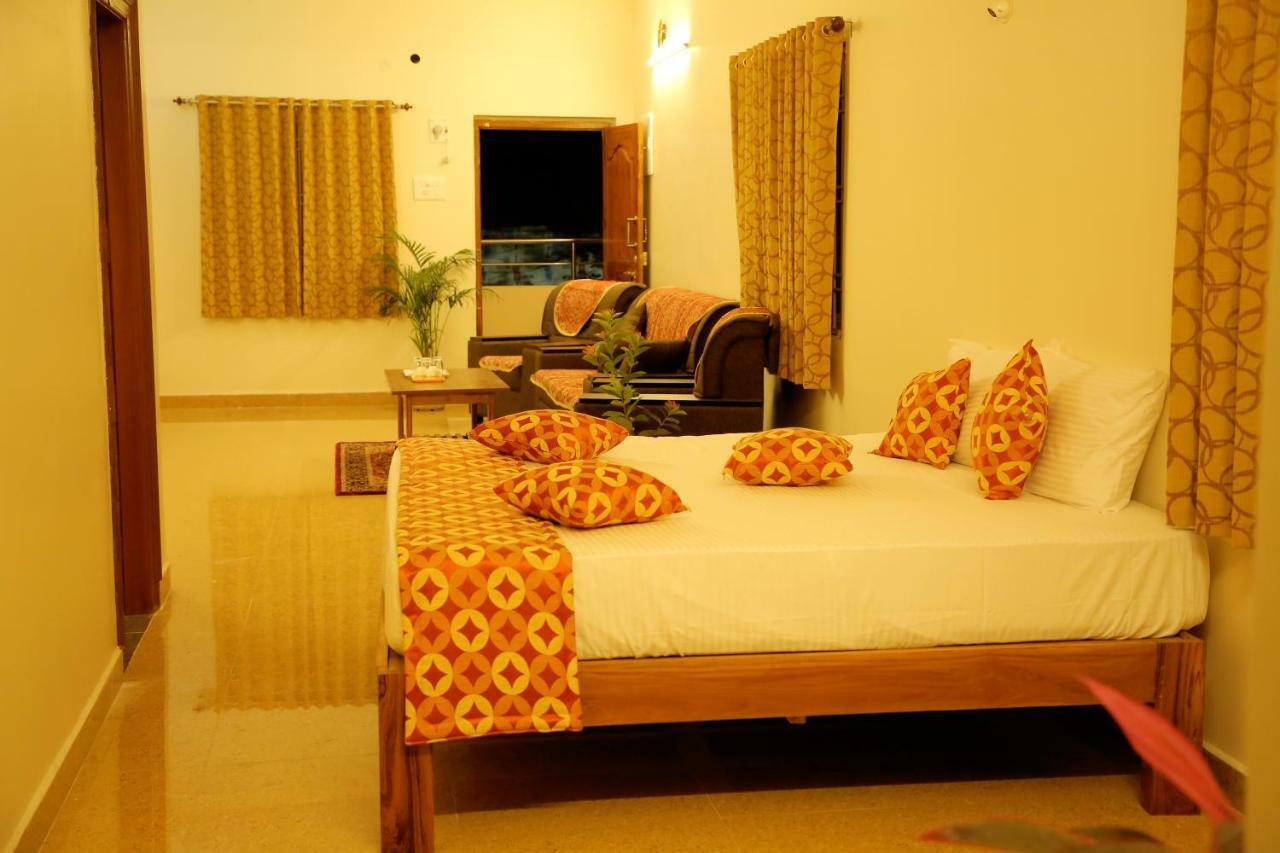 Bhavana Homestay Tirupati Ngoại thất bức ảnh